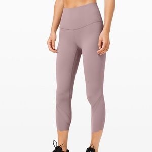 NWT Lululemon Wunder Under HR Crop 23” Scallop